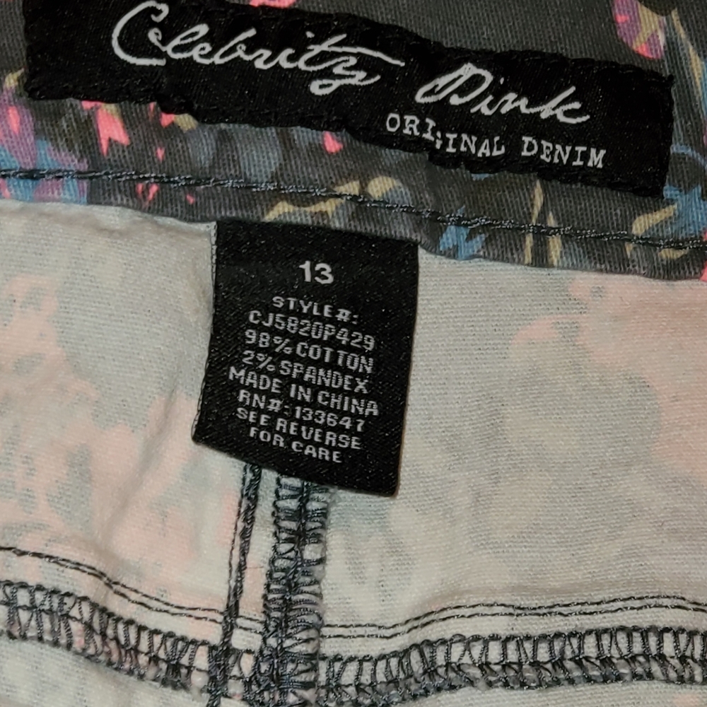 Jeans - Picture 3 of 3
